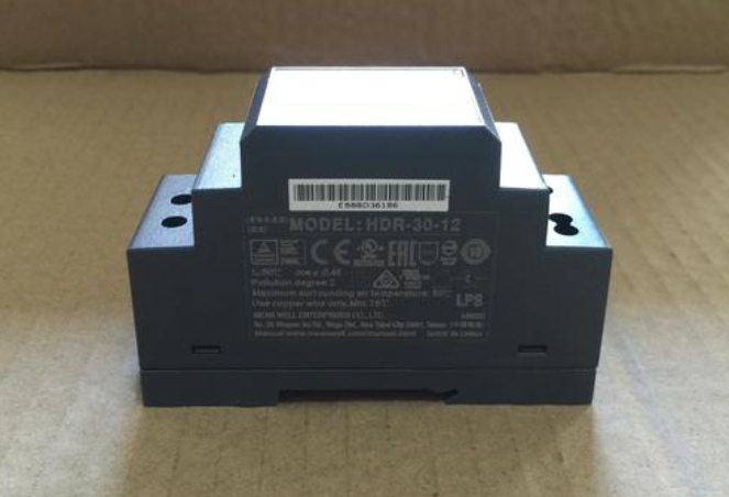 明緯控制箱/配線箱：優(yōu)化布線，提升效率